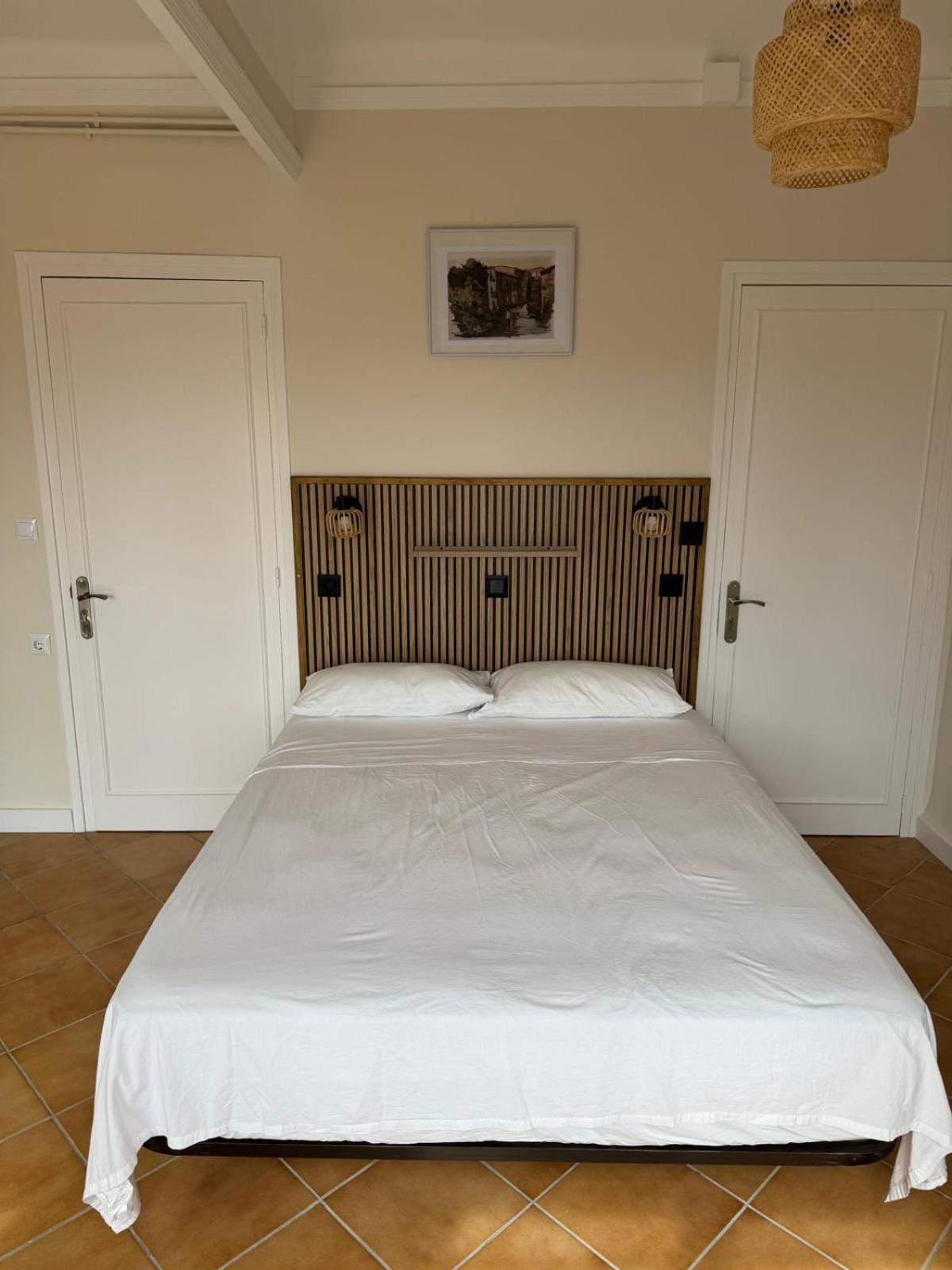 Hostal Restaurant Casa Comaulis La Vajol Екстериор снимка
