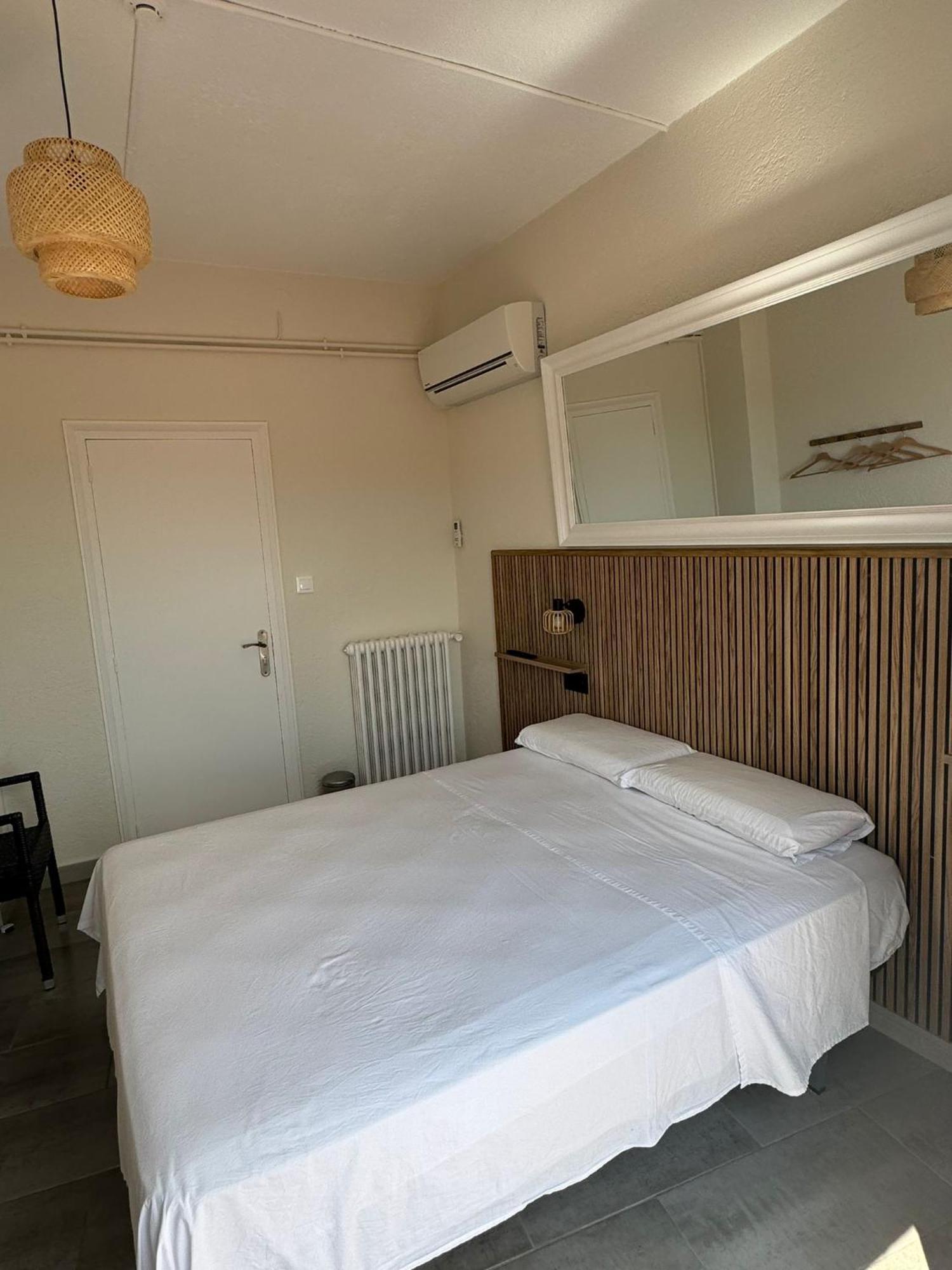 Hostal Restaurant Casa Comaulis La Vajol Екстериор снимка